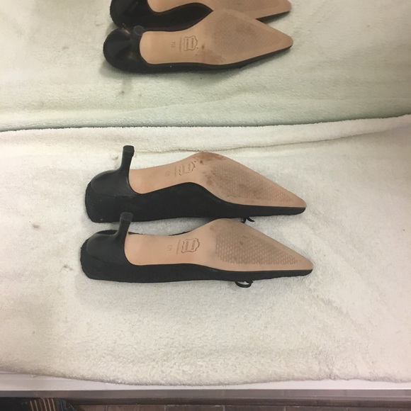 Heels - Picture 3 of 3